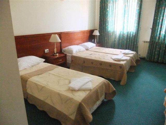 Rosary Sister Guest House Ein Karem Jerusalem Zimmer foto